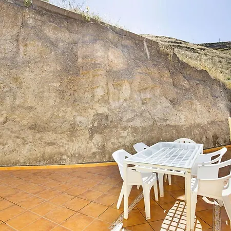 House Palominos Galdar